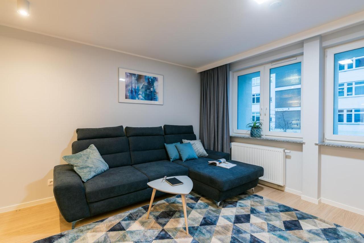 Q17 Apartments Rynek Wrocław Extérieur photo