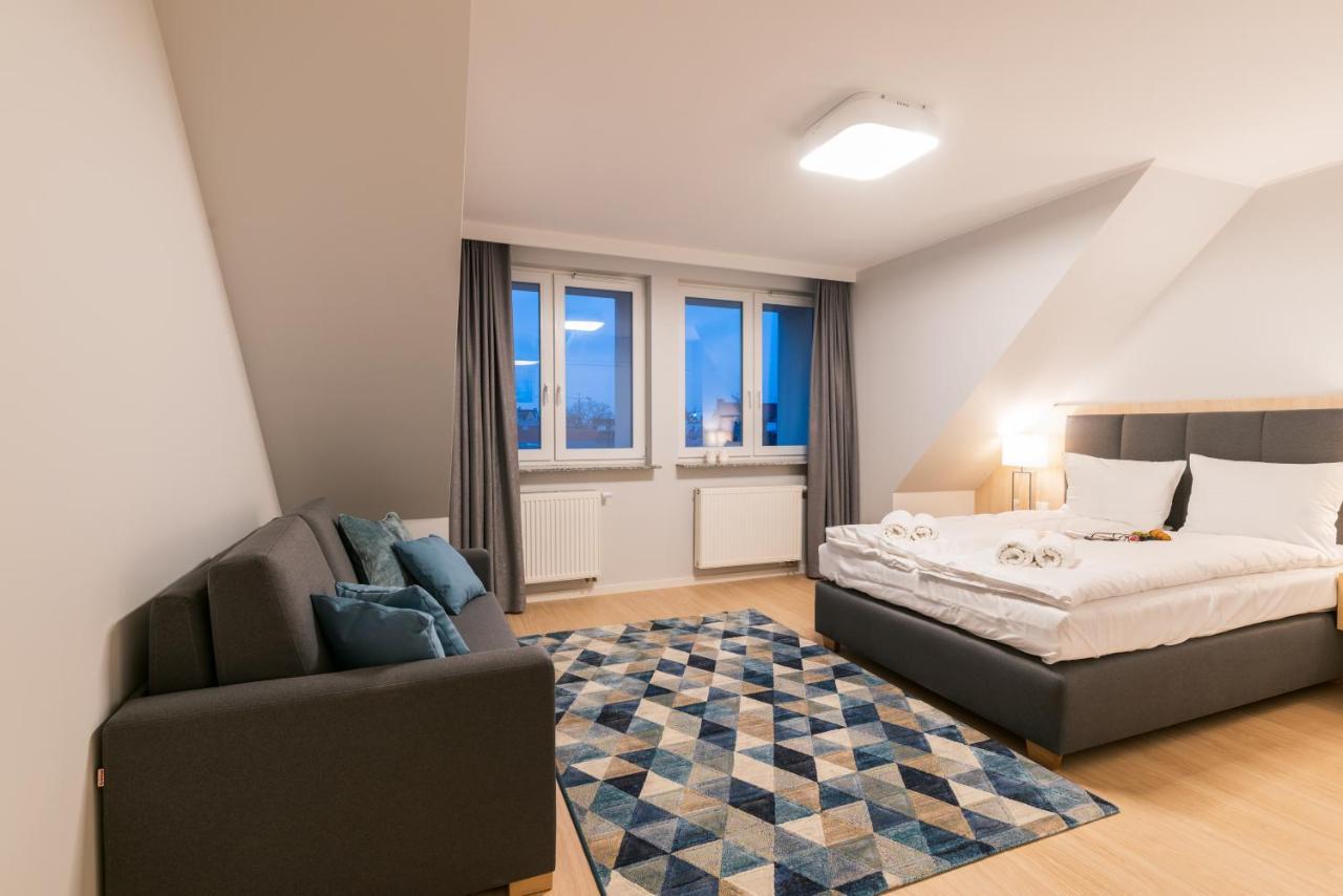 Q17 Apartments Rynek Wrocław Extérieur photo